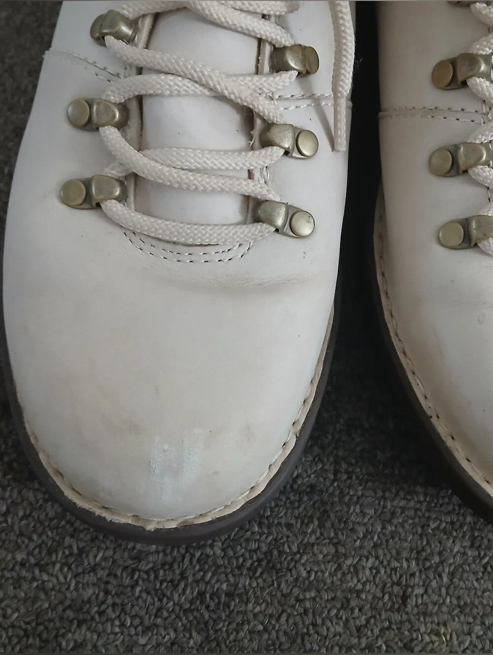 Born women’s cream